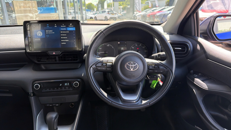 Toyota Yaris 1.5 Hybrid Icon 5dr CVT Hybrid Hatchback